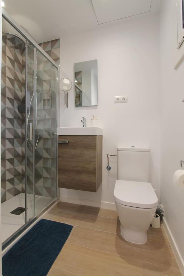 Petit Bijou - Beach apartment III Castelldefels Extérieur photo